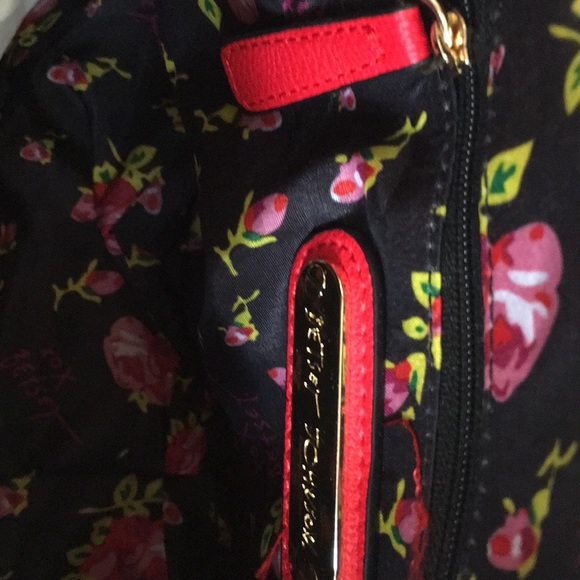 Betsey Johnson Crossbody Bag - Picture 6 of 7